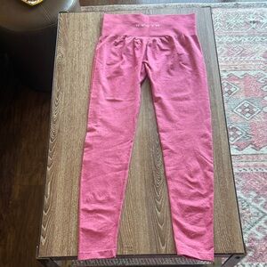 NVGTN High-Waist Rose Pink Leggings